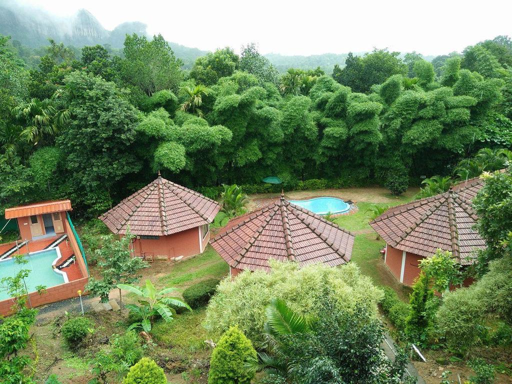 Sunbird Garden Resort Krishnagiri Luaran gambar