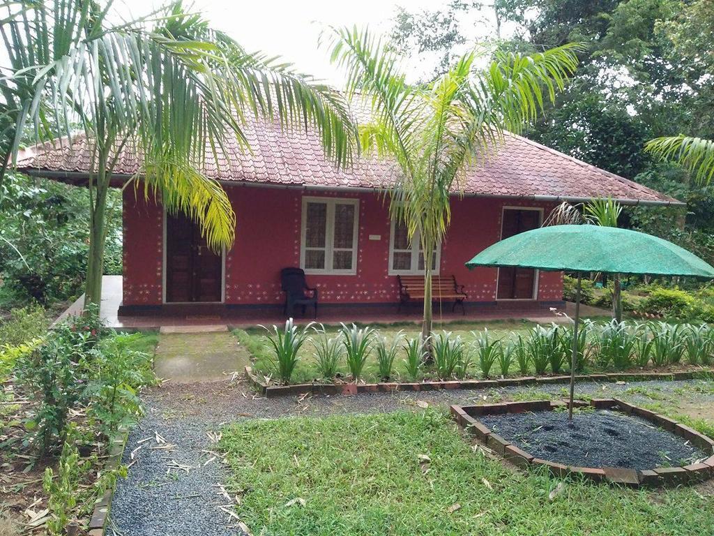 Sunbird Garden Resort Krishnagiri Luaran gambar