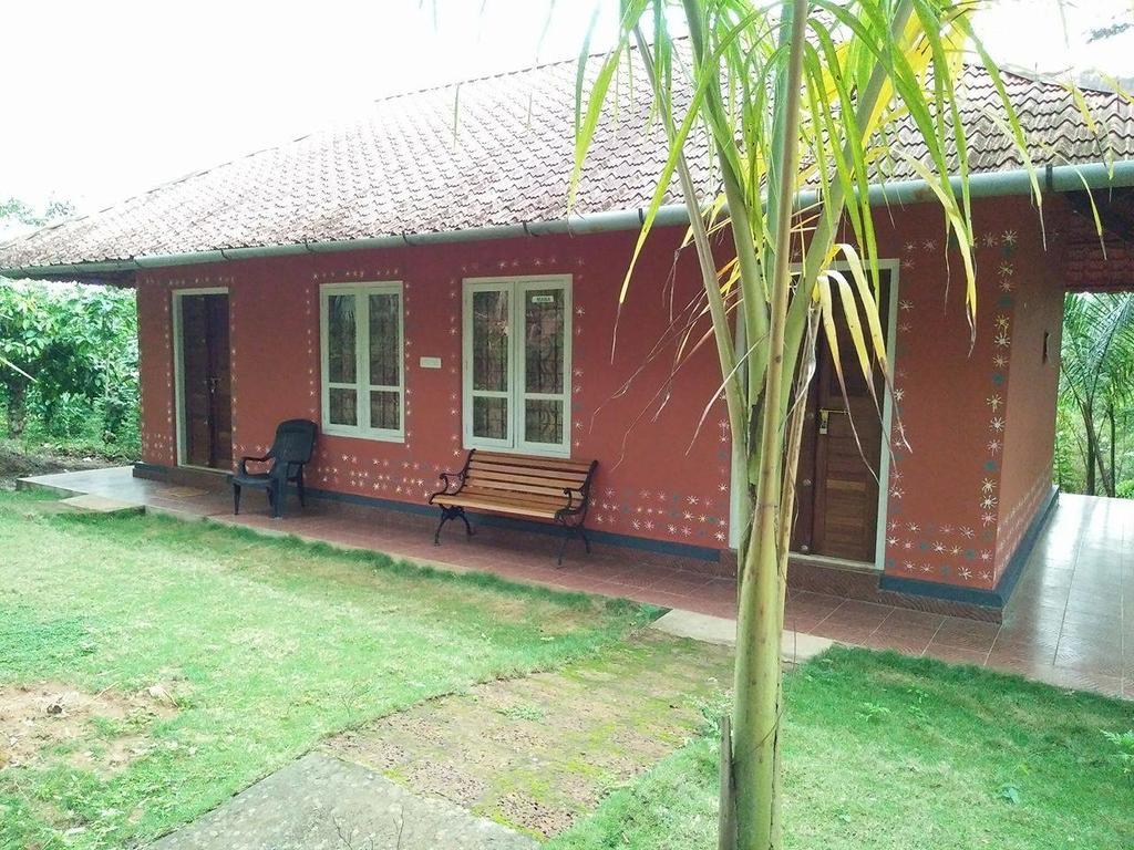 Sunbird Garden Resort Krishnagiri Luaran gambar