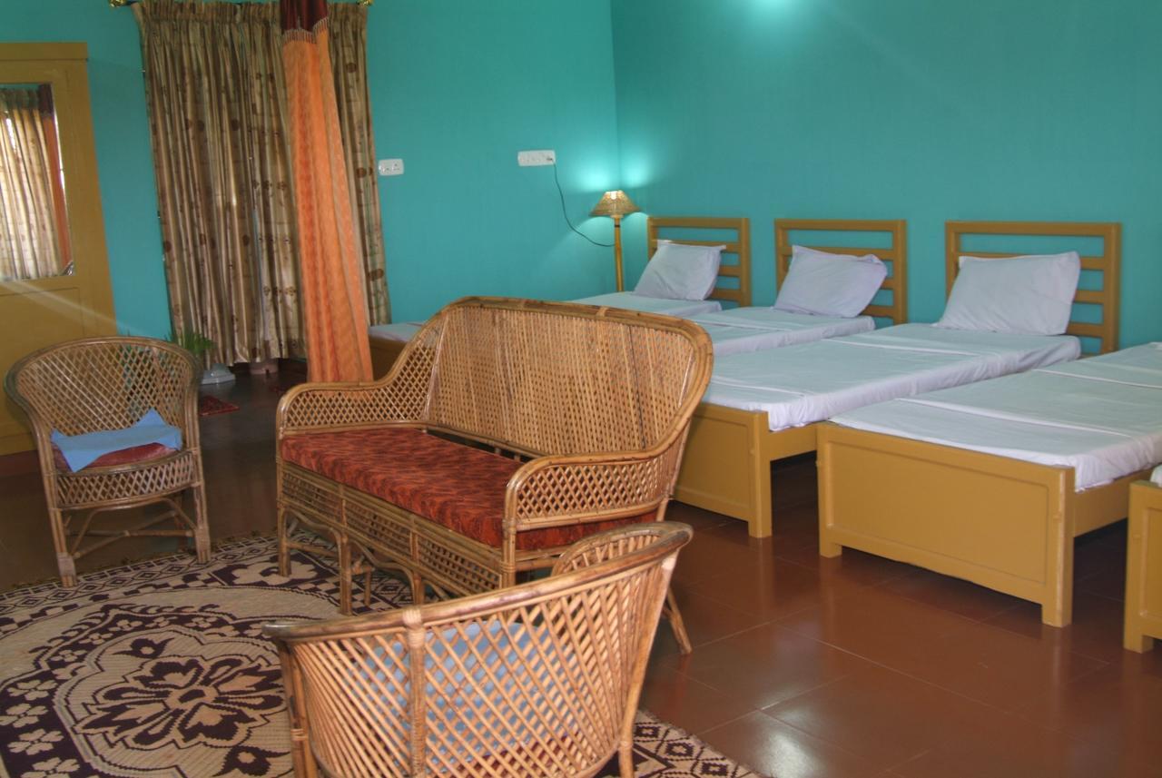 Sunbird Garden Resort Krishnagiri Bilik gambar